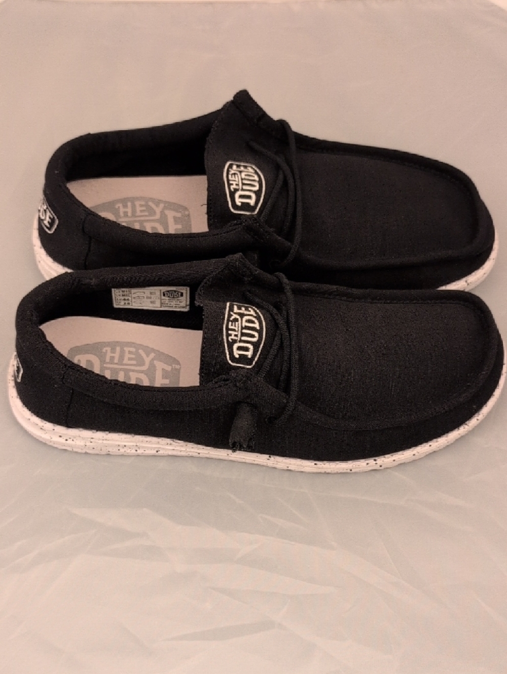 Hey Dude--Wally Slub Canvas--Color: Black. Size: 11M ADULT - Picture 4 of 8